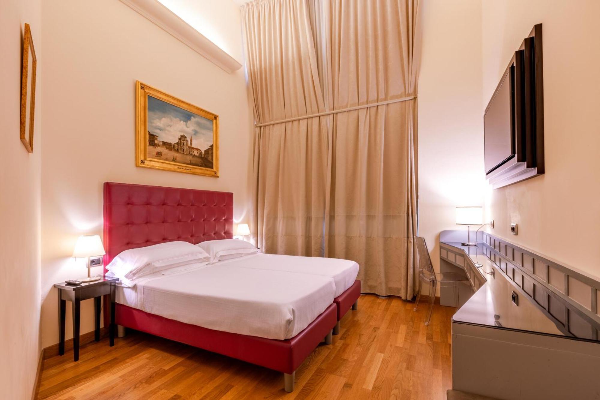 Relais Hotel Centrale "Dimora Storica" Florence Buitenkant foto