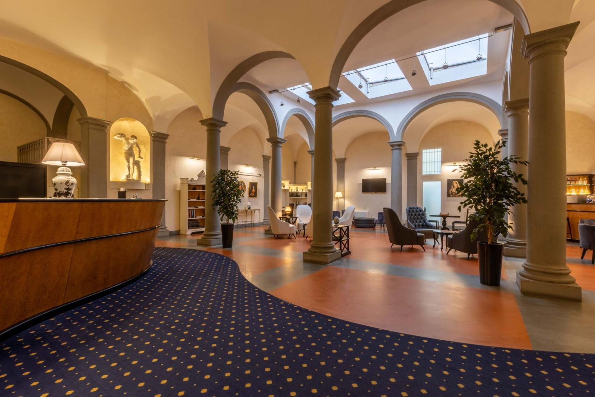 Relais Hotel Centrale "Dimora Storica" Florence Buitenkant foto